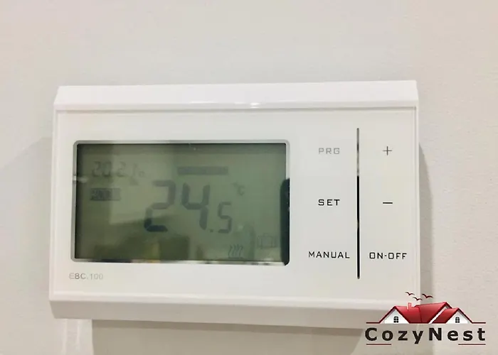 Riverview 1 Bed Apartment With Parking By Cozynest